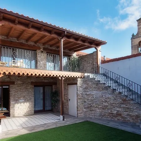 Casa Con Encanto Lemus