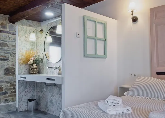 Casa Con Encanto Lemus * Celada